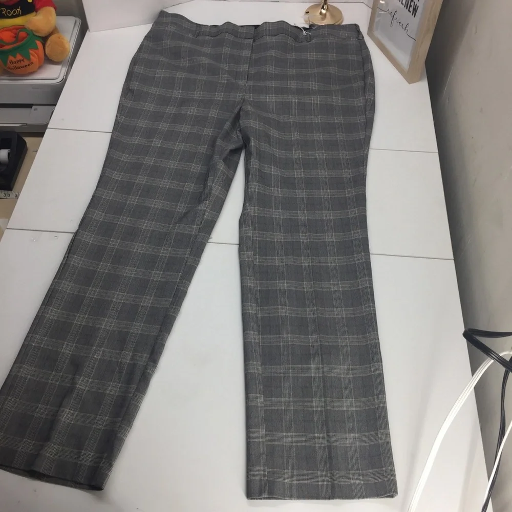 Lane Bryant  high rise  dress Pant size 26 L - Picture 4 of 11